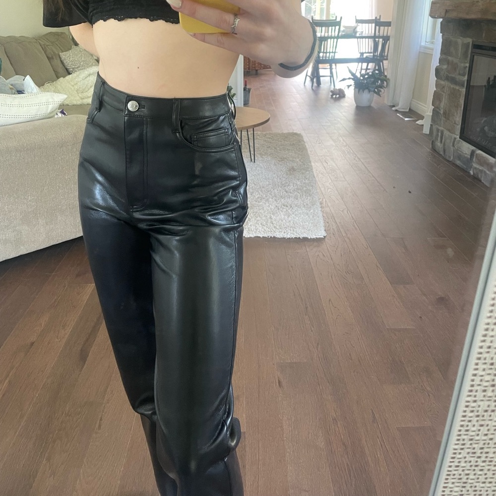 Black Aritzia Melina Pant